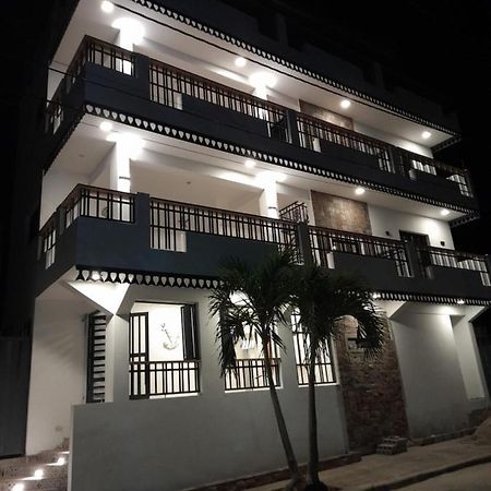 Hostal Marina Samana المظهر الخارجي الصورة