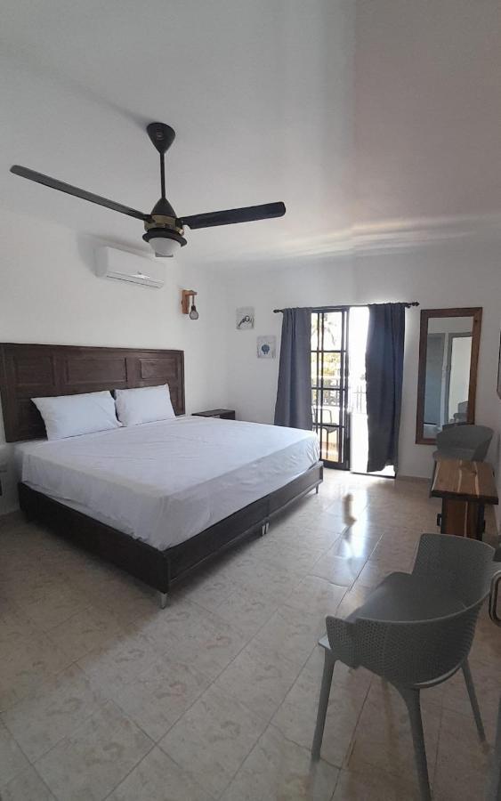 Hostal Marina Samana المظهر الخارجي الصورة