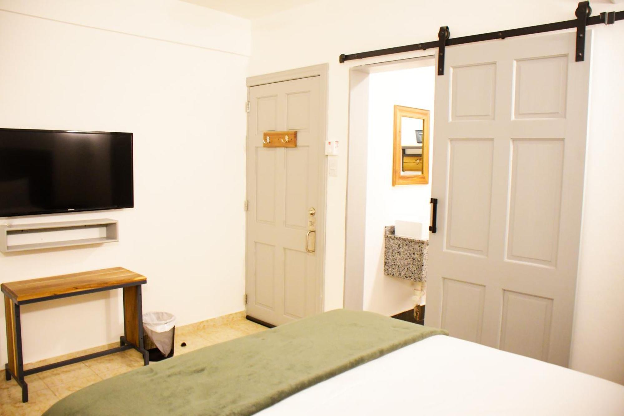 Hostal Marina Samana المظهر الخارجي الصورة