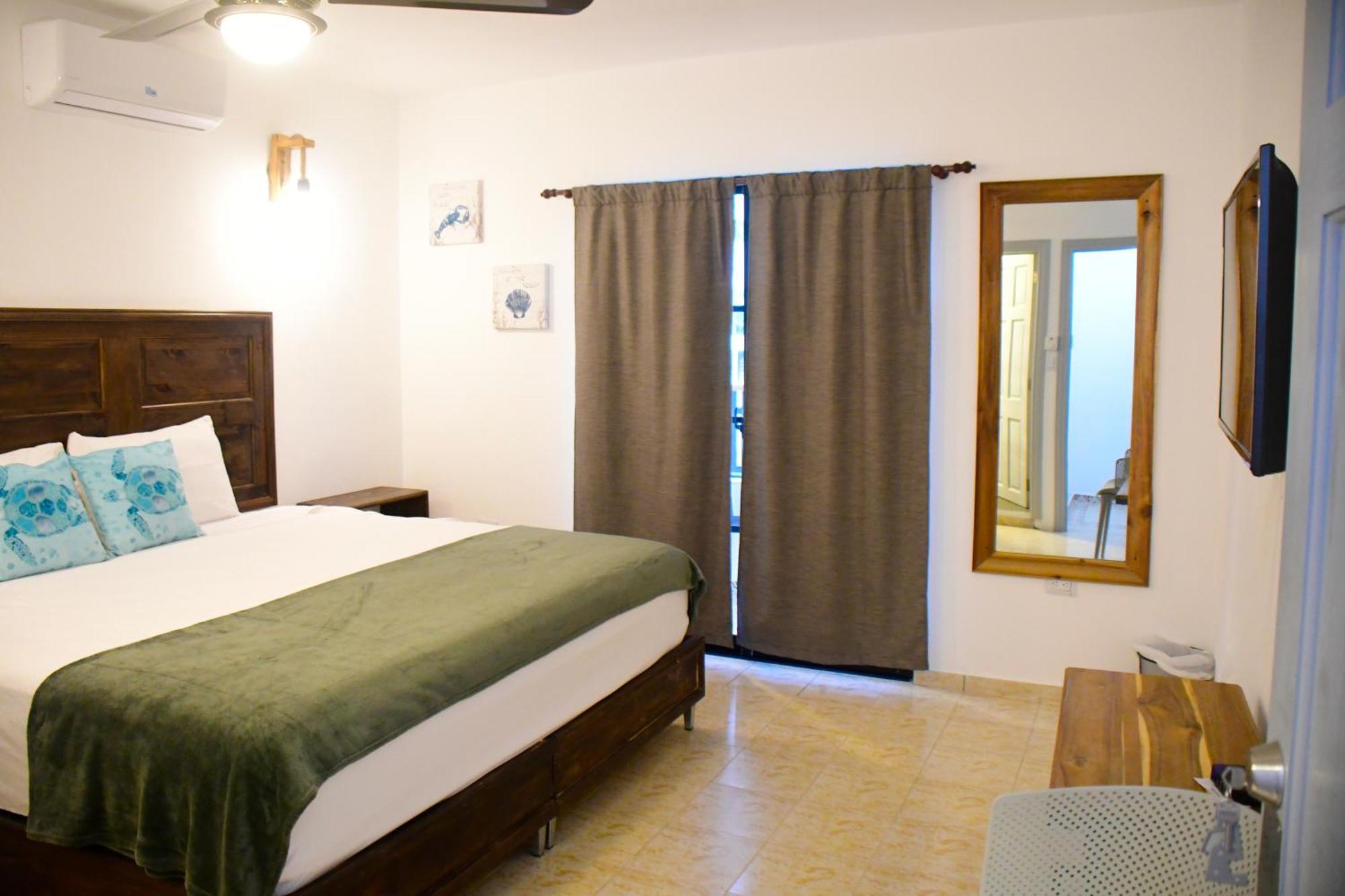 Hostal Marina Samana المظهر الخارجي الصورة