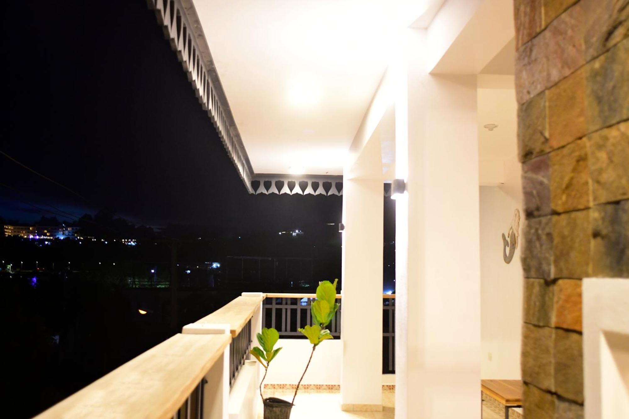 Hostal Marina Samana المظهر الخارجي الصورة